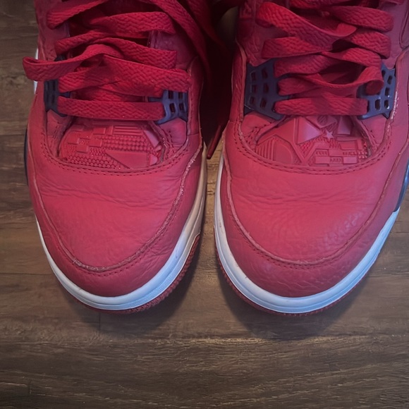 Air Jordan 4 Retro 4 Fiba Preowned
Mens Sz 8 - Picture 6 of 12